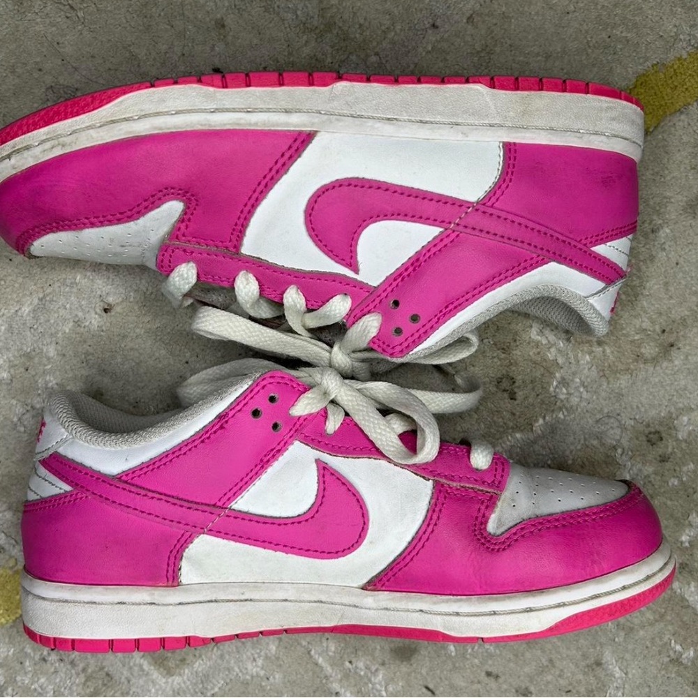 Nike Kids Sneakers Pink and White